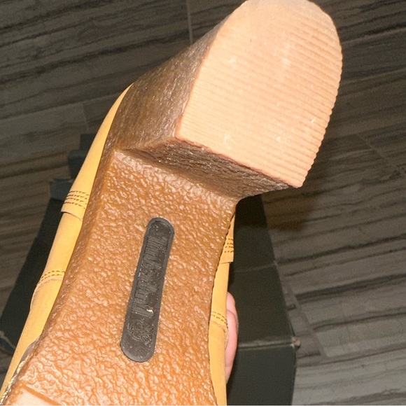 Timberland Women’s Boots - Picture 2 of 14